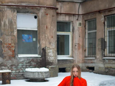 Anna_darko Red Kimono slika 3