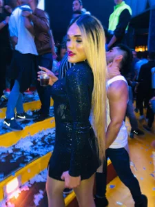 Morgan_rox23 in the club - en el club Foto 2