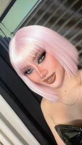 HOLLYWOOD_QUEEN_88 Public slika 7