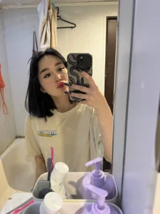 AlicaSwith Public Billede 7