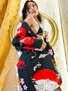 LilyThea my kimono صورة واحدة|LilyThea my kimono صورتان|LilyThea my kimono  3 صور|LilyThea my kimono  3 صورة