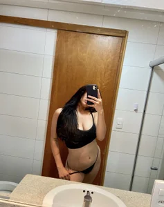 Girl 🔥🍑 de BabiCastelari  2 Imagens