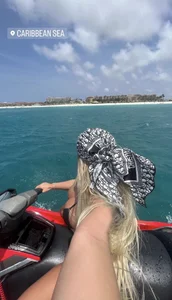 Eliaden Public Foto 2