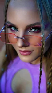 MelissaMelrey Look me in the eyes😻 Pic 2