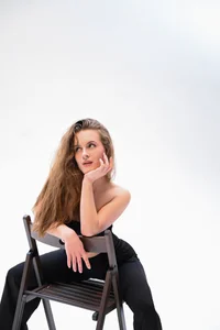 RozzitaBedberry hot & strict Foto 6