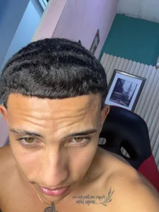 DEIV2_ besos صورة واحدة|DEIV2_ besos صورتان|DEIV2_ besos  صور|DEIV2_ besos  صورة