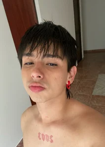 Maximo_Miller🍄💜 Bild 4