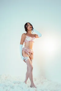 CamilaHarperr_のYour favorite girlの 4枚の写真