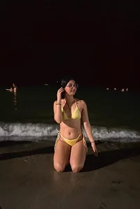 Sophie_jones_b Public Foto 2