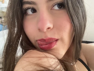 AlessiaLuxx Public صورة واحدة|AlessiaLuxx Public صورتان|AlessiaLuxx Public  صور|AlessiaLuxx Public  صورة