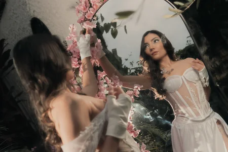 AmyArmstrong Floral Temptation♥ Foto