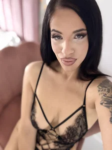 MilaLunaa Public 사진 2