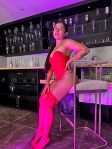 MilaColeman Power passion зображення 4