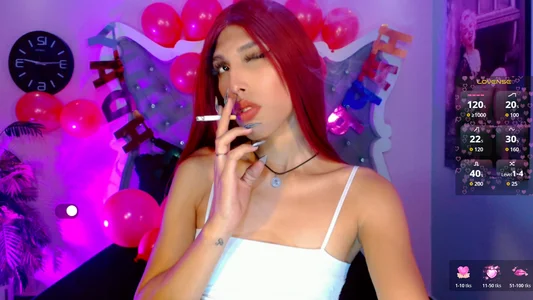 Honey_Moontsts: 👑 Birthday Queen is LIVE ( фото)