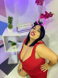 Miss_Shaira Red is 🔥🥵 Foto