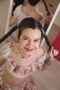 Lil_Amelie Public Pic 9