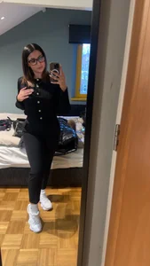 Yasmine-blue Public Foto 9