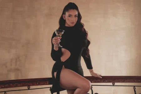 DannieSmith1 kullanıcısının Waiting for the company of a gentleman albümü -  fotoğraf