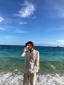 ethereal_alex: Alex by the sea ( 2 фото)