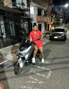 ZOLEY_WATSON You and I escape, the engine vibrating beneath us, every mile a promise of pleasure 🍒💖👅🎀 Poză 2