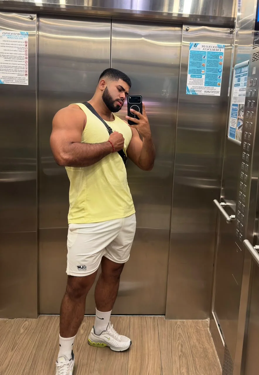 noahcrux_ immagine di tendenza 2496