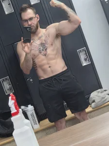 itsthisguy Public Pic