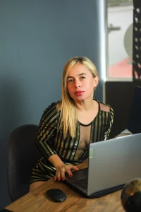 Roxxyfiore Your favorite secretary❤️ Hình 5