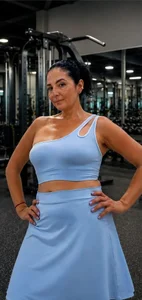 AlizonMoreti MILF Workout Mode Pic