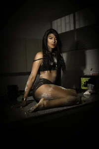 ChannelssDiirty sexy and elegant Pic 2