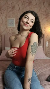 anntonella_watsonのNot everything sweet is innocent…🍓の 5枚の写真