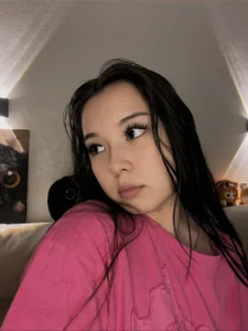 CarmanHenning I'm so wet👀😜 Pic 3