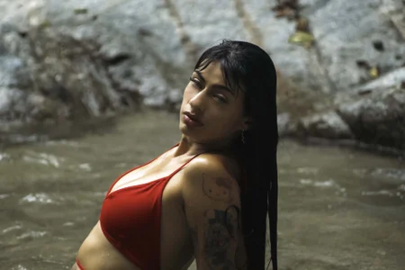 ZairaSofia1 fuck me a river🌊 Pic 5