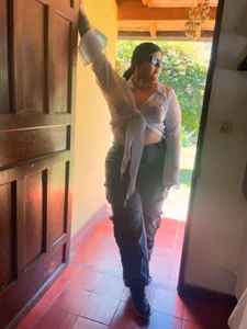 Scarlett_grey1 Enjoying nature🍃🌷🌺🌸🌸 Pic 4