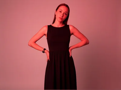 CarmelaLiebherr This is such a hot photo shoot Foto 2