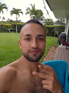 Miguel_SaraPink Public Pic