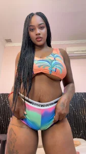 chanel_brunette 💦 Sweat, Stretch & Seduce Pic 3