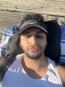 aron_taylor29's XXX Nude Photo 5