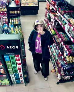 A different style / Un estilo diferente 😘 de LenaRoses Foto