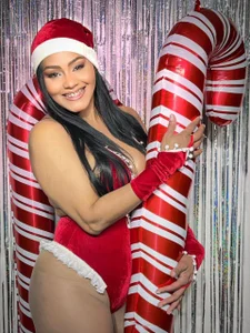 black_ambar Christmas 2025 Pic