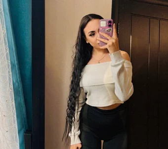 ZaraLane: me) ( 4 фото)