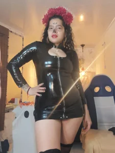 alexa-cooper-: happy day halloween ( 4 фото)