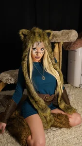 Julia-Sugar SNOW VIKING Pic 5