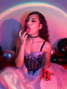 Sabriinaa_Foxx My big birthday!!! 🤗 Foto 6