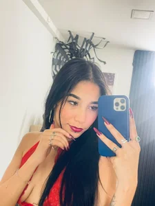 Violeta_Velvet_ 😈 "Can you handle my wild side?" зображення 2