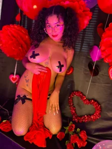 griselle_rousse Let's celebrate Valentine's Day together Immagine  4