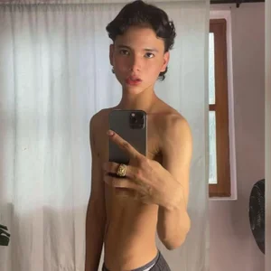 camillo_virgil: Me😈 ( фото)