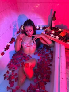 AngeelSavagee__ Candlelight Love 🕯️🥀 Bilde 6