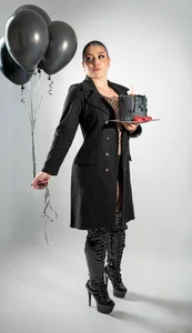 bonnieAn Birthday Boss  2টি ছবি