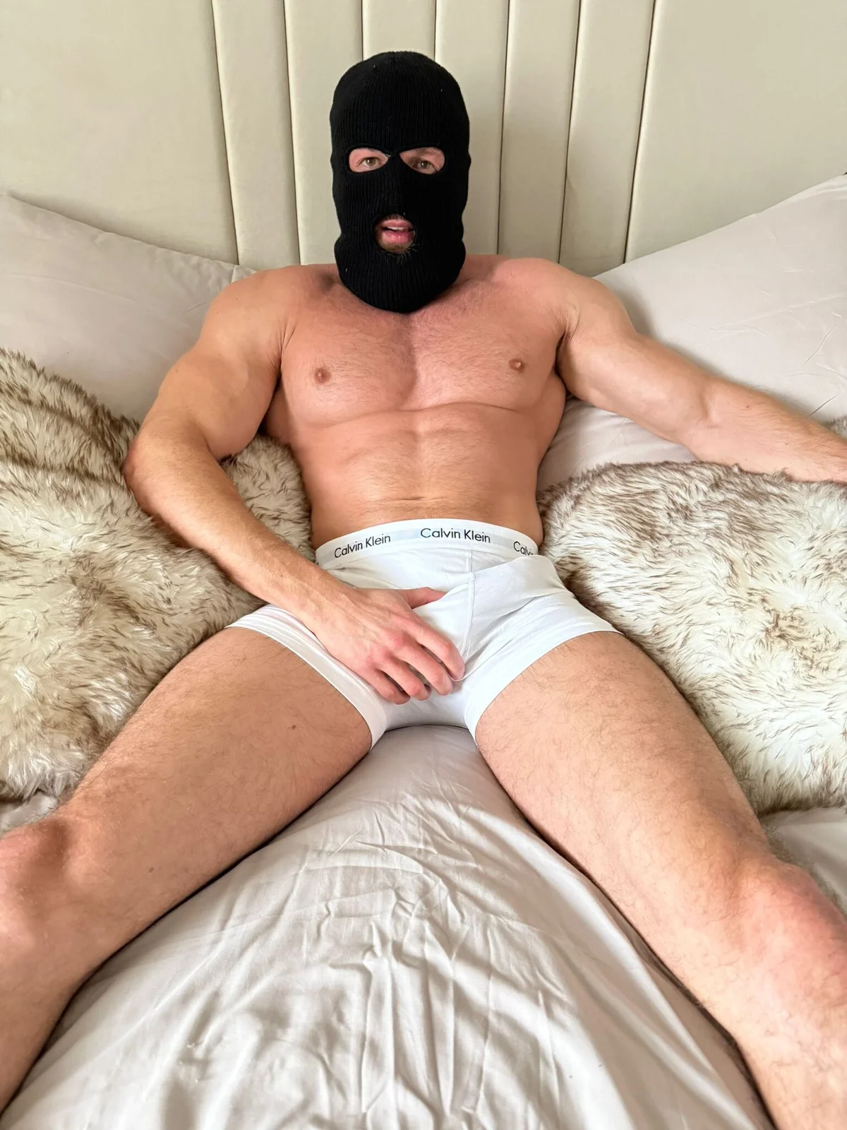 Masked_Bull38_Uk 熱門圖片 1695