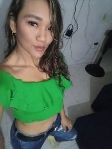 dalila_salazar Me in green lol Foto